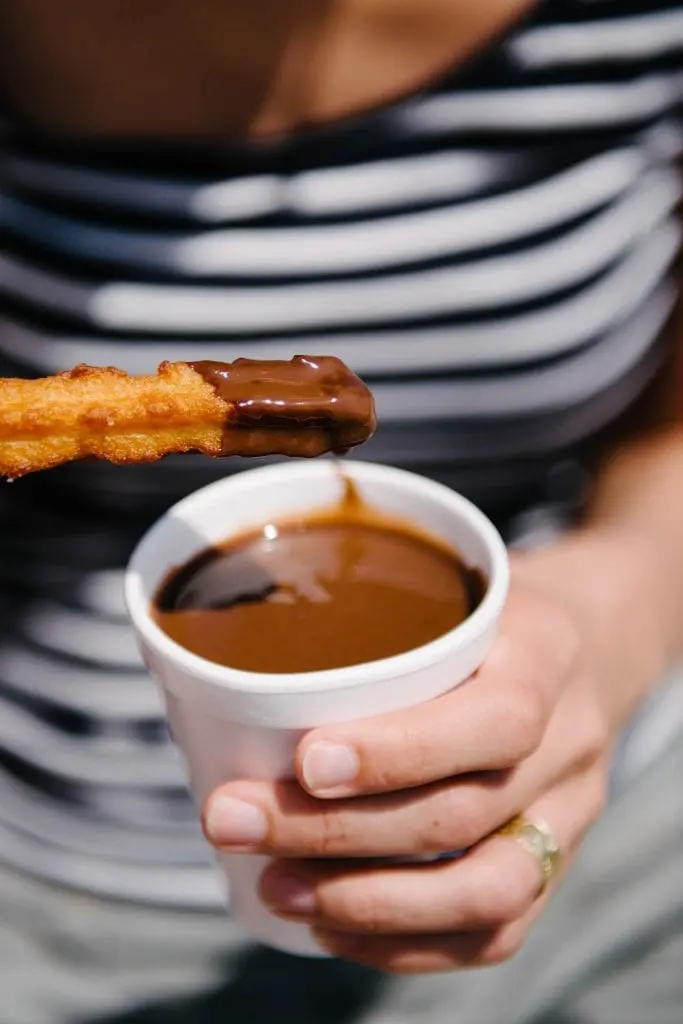 Churros Inbal Cabiri צ׳ורוס בברצלונה