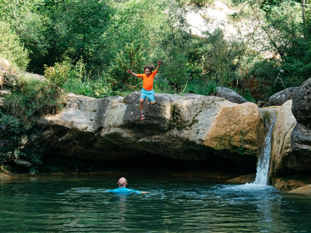 מסלול שבעת המפלים קרוב לברצלונה